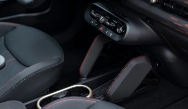 Δοκιμή MINI Aceman JCW: Spiced up!