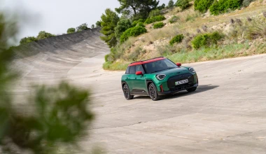 Δοκιμή MINI Aceman JCW: Spiced up!