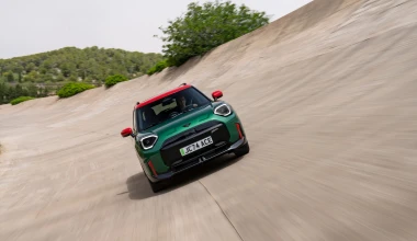 Δοκιμή MINI Aceman JCW: Spiced up!