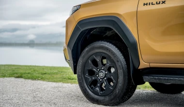 Οδηγούμε το νέο Toyota Hilux
