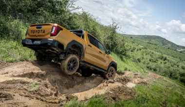 Οδηγούμε το νέο Toyota Hilux