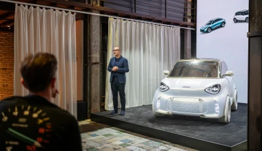 Αποστολή στη Ρώμη: Το θρυλικό fortwo επιστρέφει ως smart #2 – Το είδαμε από κοντά