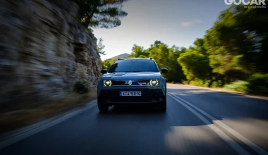 Δοκιμή Renault 4 E-TECH 52 kWH: Ταχύρρυθμα μαθήματα