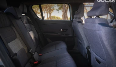 Δοκιμή Renault 4 E-TECH 52 kWH: Ταχύρρυθμα μαθήματα