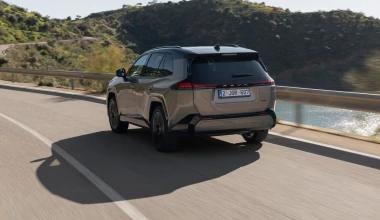To best seller SUV της Toyota με κατανάλωση 4,9 lt/100 km!