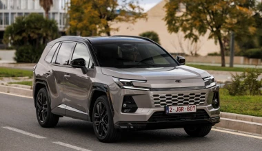 To best seller SUV της Toyota με κατανάλωση 4,9 lt/100 km!