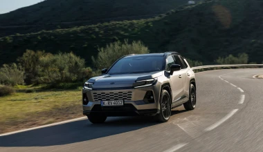 To best seller SUV της Toyota με κατανάλωση 4,9 lt/100 km!