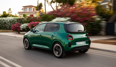 Δοκιμή Renault Twingo E-Tech: Checkmate! 