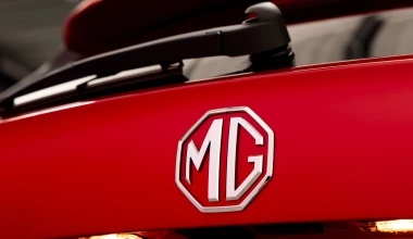 MG ZS MAX: To ολοκληρωμένο C-SUV που αγοράζεις σε τιμή supermini! 