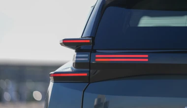 Υβριδικό SUV με χώρο αποσκευών 565 lt και κορυφαίο εξοπλισμό κάτω από 29.000 ευρώ! 