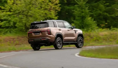 To Mitsubishi Pajero επέστρεψε επίσημα – Και αυτό είναι το μεγάλο του «όπλο»
