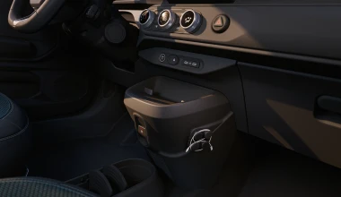Νέο Dacia Spring: Το είδαμε από κοντά στο Παρίσι - Οι πρώτες τιμές