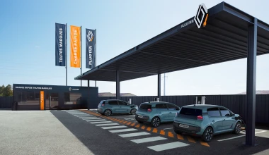 Νέο Dacia Spring: Το είδαμε από κοντά στο Παρίσι - Οι πρώτες τιμές