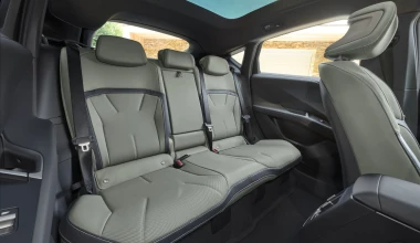 Αυτή είναι η νέα BMW iX4 - Έχει πρώτη τιμή 71.890 ευρώ