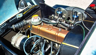 ΟΔΗΓΟΥΜΕ Triumph Herald 1200: Πολύ αργά