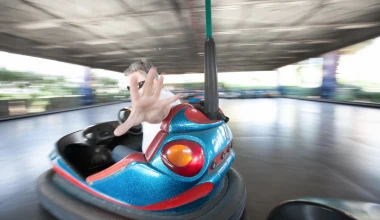 Συγκρουόμενα στο ALLOU FUN PARK