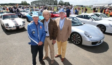 1.208 Porsche 911 στην πίστα