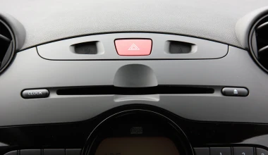 Mazda 2 1.3 3d - 2011