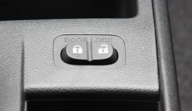 Mazda 2 1.3 3d - 2011