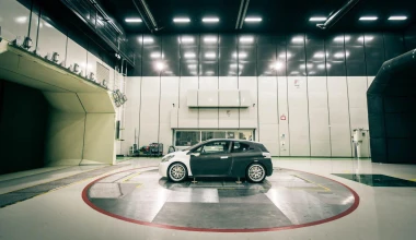 Peugeot 208 Hybrid FE Concept