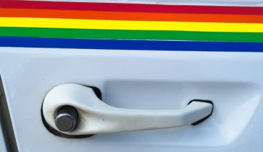 ΟΔΗΓΟΥΜΕ Renault 4L: Βασικά πρωτοποριακό