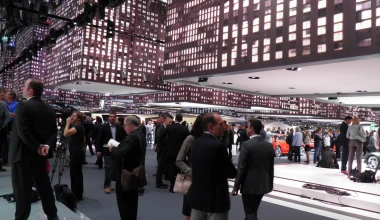 …και δυο λουκάνικα Φρανκφούρτης