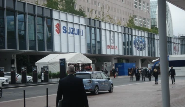 …και δυο λουκάνικα Φρανκφούρτης