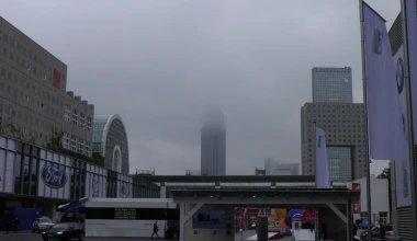 …και δυο λουκάνικα Φρανκφούρτης