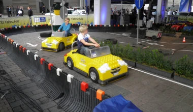 …και δυο λουκάνικα Φρανκφούρτης