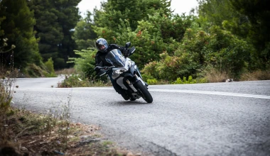 Audi RS3 vs Ducati Multistrada 1200