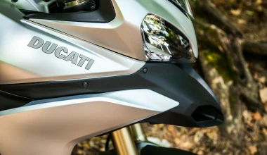 Audi RS3 vs Ducati Multistrada 1200