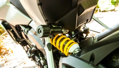 Audi RS3 vs Ducati Multistrada 1200