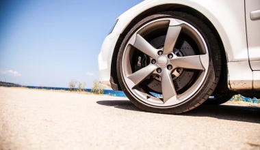 Audi RS3 vs Ducati Multistrada 1200