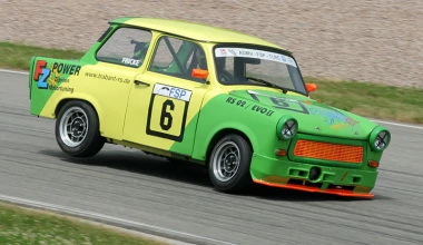 Trabant: Βοήθεια ο «τραμπάκουλας»!

