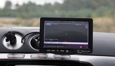 FORD: Αυτοκίνητο με αυτοκίνητο συνομιλούν