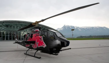 Ο μαγικός κόσμoς της Hangar-7 