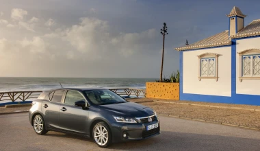 Lexus CT200h