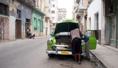 Κούβα: Απελευθερώνεται η αγορά αυτοκινήτων

