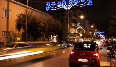 Βόλτα με το Adam στη Χριστουγεννιάτικη Αθήνα