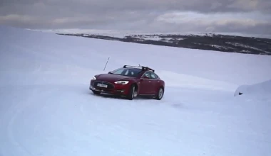Τα βγάζει πέρα το ηλεκτρικό Tesla στους πάγους;