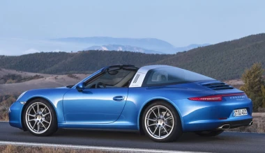 Νέα Porsche 911 Targa: Με ρετρό στυλ