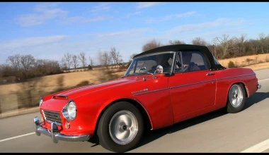 Ταξίδι 48.280 χιλιομέτρων με Datsun Fairlady Roadster

