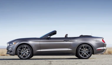 VIDEO: Ford Mustang Cabrio