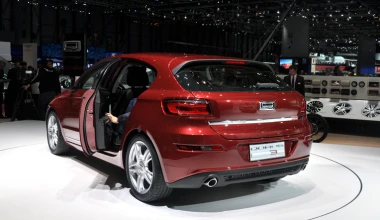 Πρεμιέρα για το 5θυρο χάτσμπακ Qoros 3