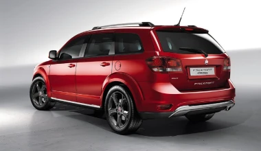 Fiat Freemont Cross στη Γενεύη