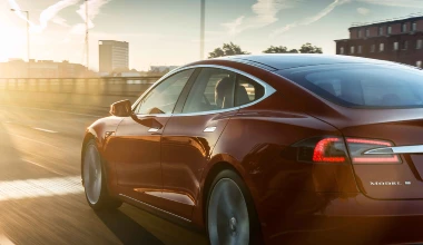 Tesla Model S: Supercar με …μπαλαντέζα