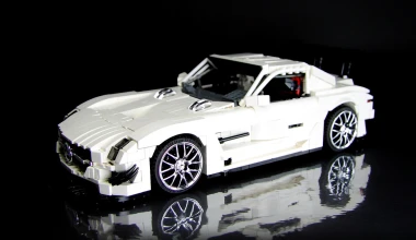 Mercedes-Benz SLS AMG GT3 από Lego


