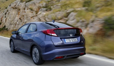 Από 15.240 ευρώ το ανανεωμένο Honda Civic MY14