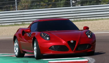 Alfa Romeo 4C: Στο μικροσκόπιο