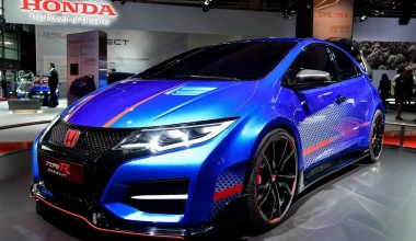 Νέο Honda Civic Type R στο Παρίσι
